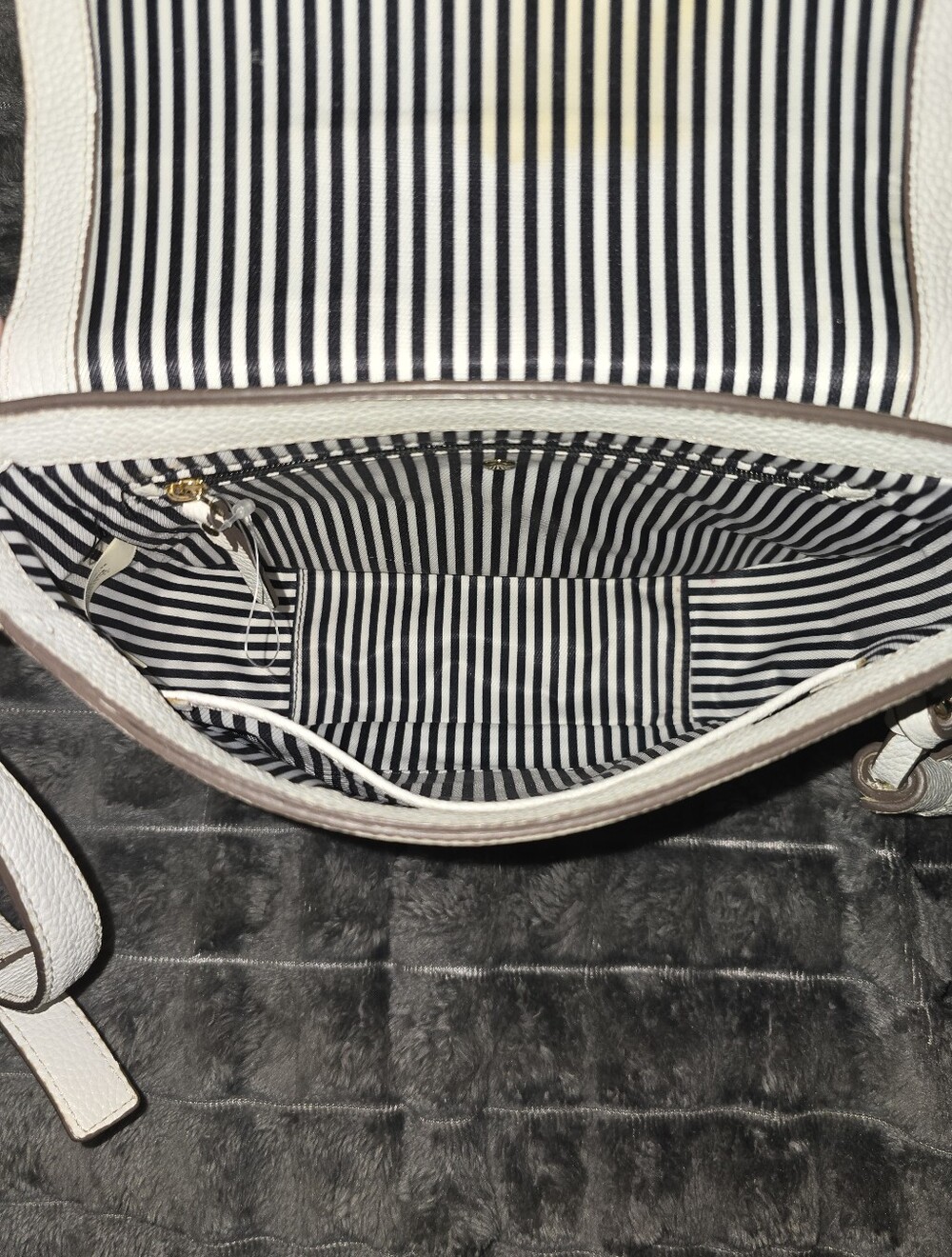 Kate Spade Orchard Street Penelope White Pebbled Leather Crossbody Bag EUC - Picture 14 of 16